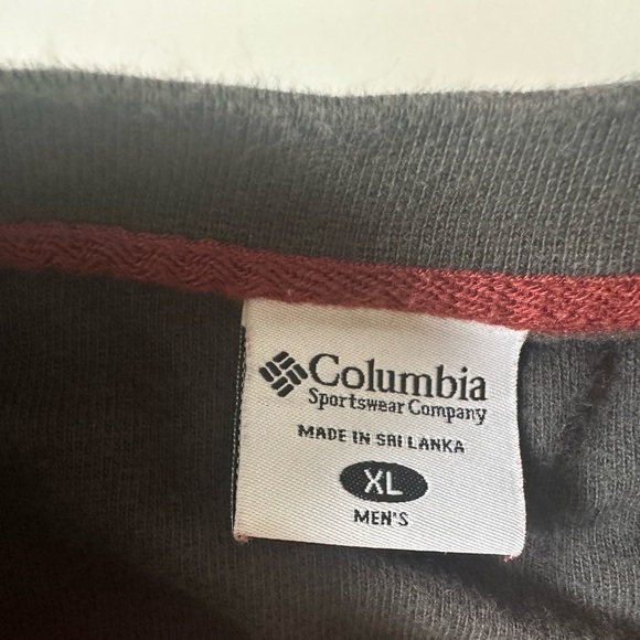Columbia men’s pull over long sleeve shirt, size XL, color maroon and gray - Picture 5 of 6